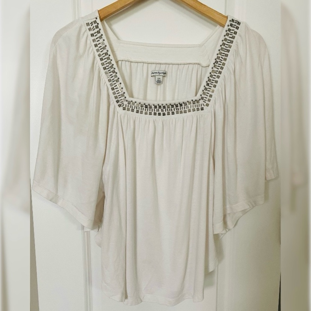 American Eagle Outfitters | Cream Blouse | Size M